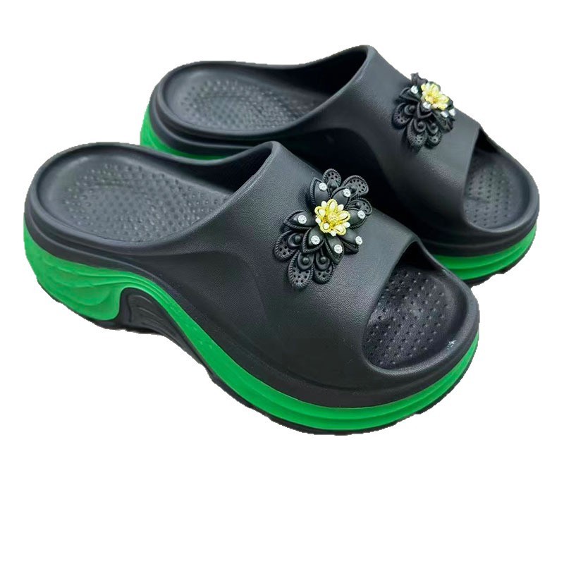 1763435540300759.jpg 雅购特拖鞋