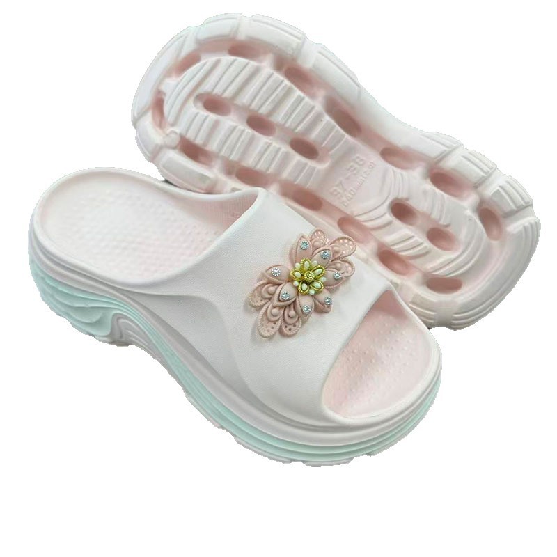 1763435546360924.jpg 雅购特拖鞋