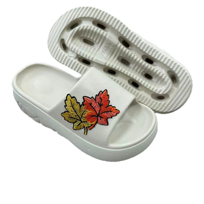 1763435652231221.jpg 雅购特拖鞋