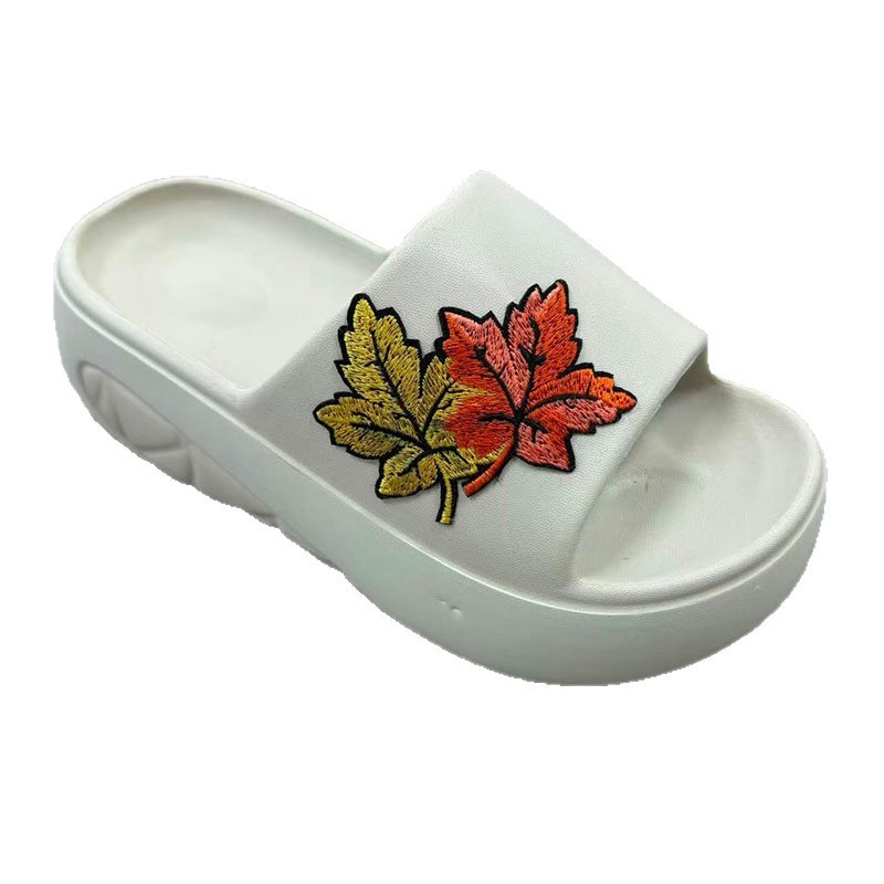 1763435652839419.jpg 雅购特拖鞋