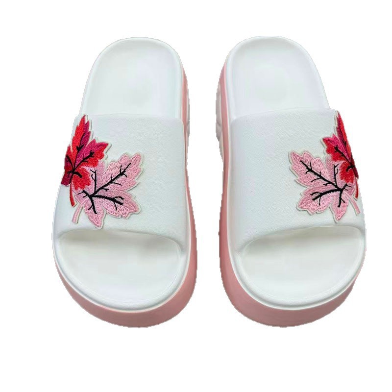 1763435658703624.jpg 雅购特拖鞋