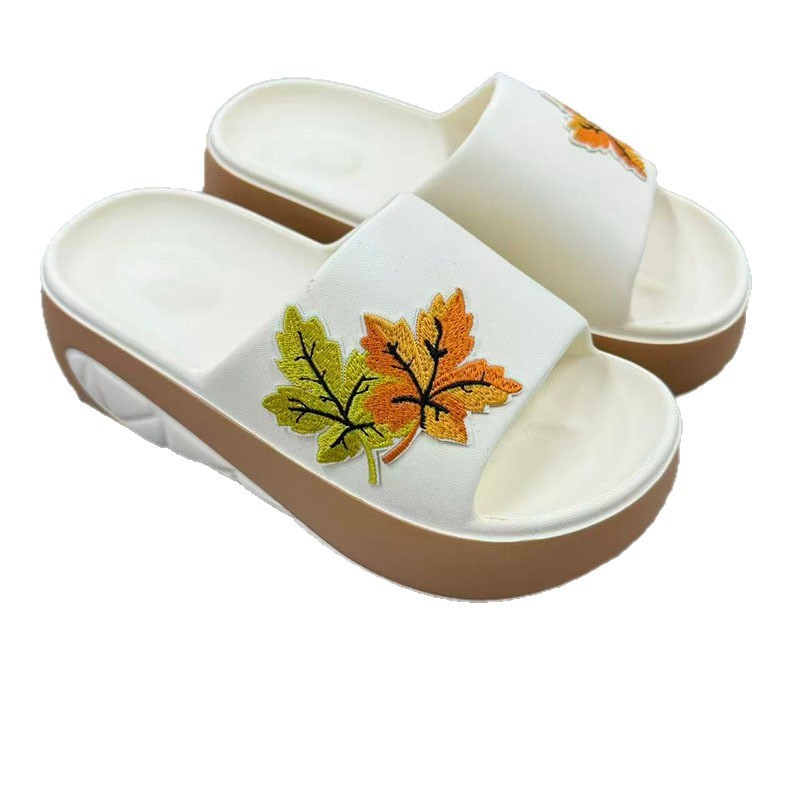 1763435664101606.jpg 雅购特拖鞋