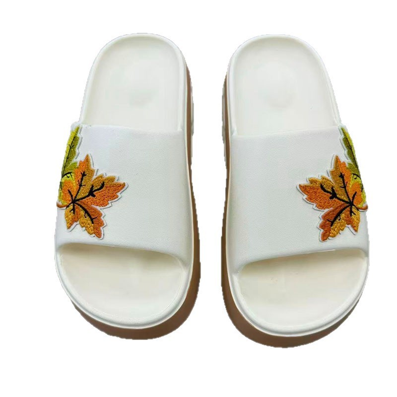 1763435664978919.jpg 雅购特拖鞋