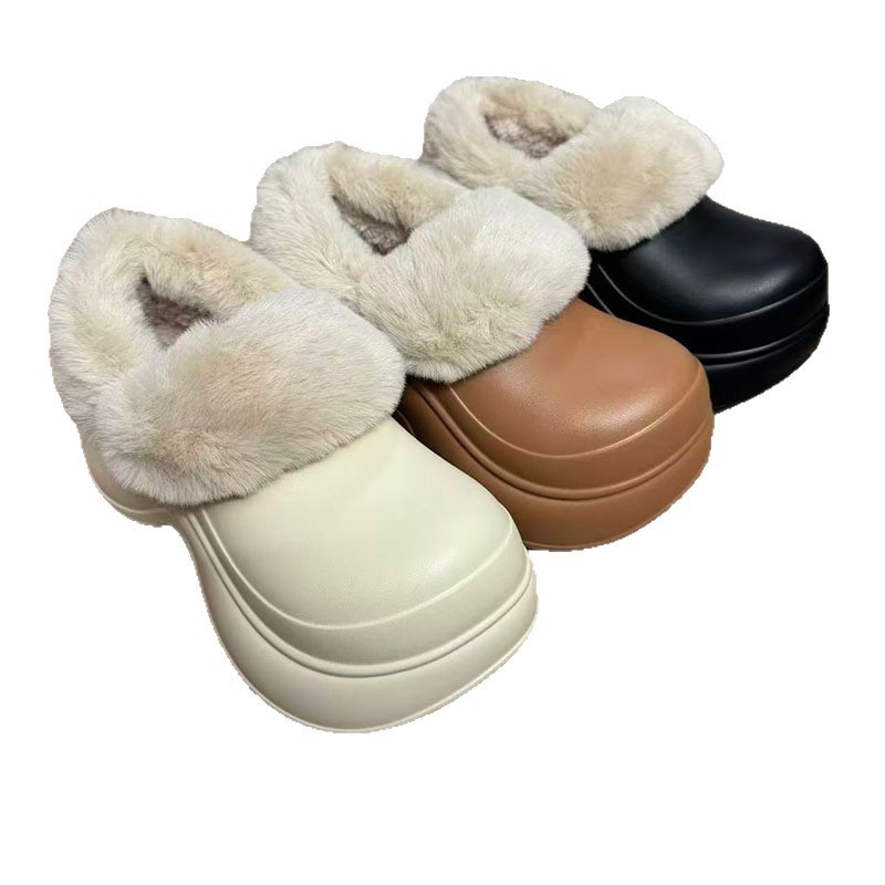 1763451479582376.jpg 雅购特拖鞋