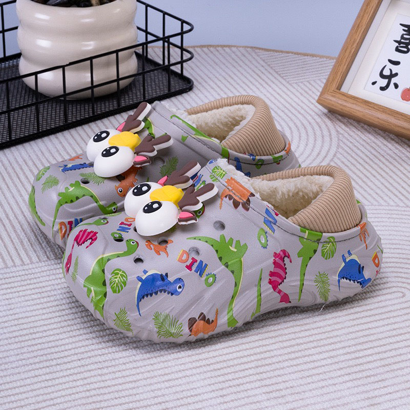 1763513376499951.jpg 雅购特拖鞋