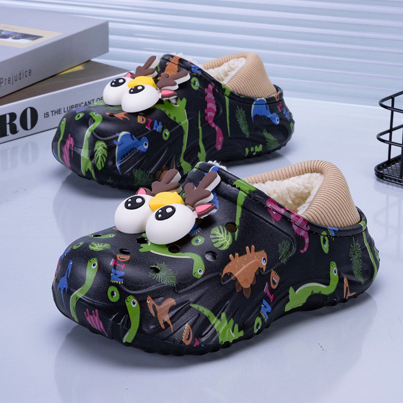 1763513376709601.jpg 雅购特拖鞋