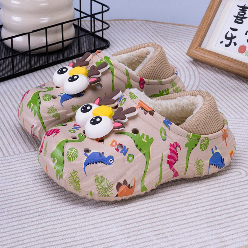 1763513376767184.jpg 雅购特拖鞋