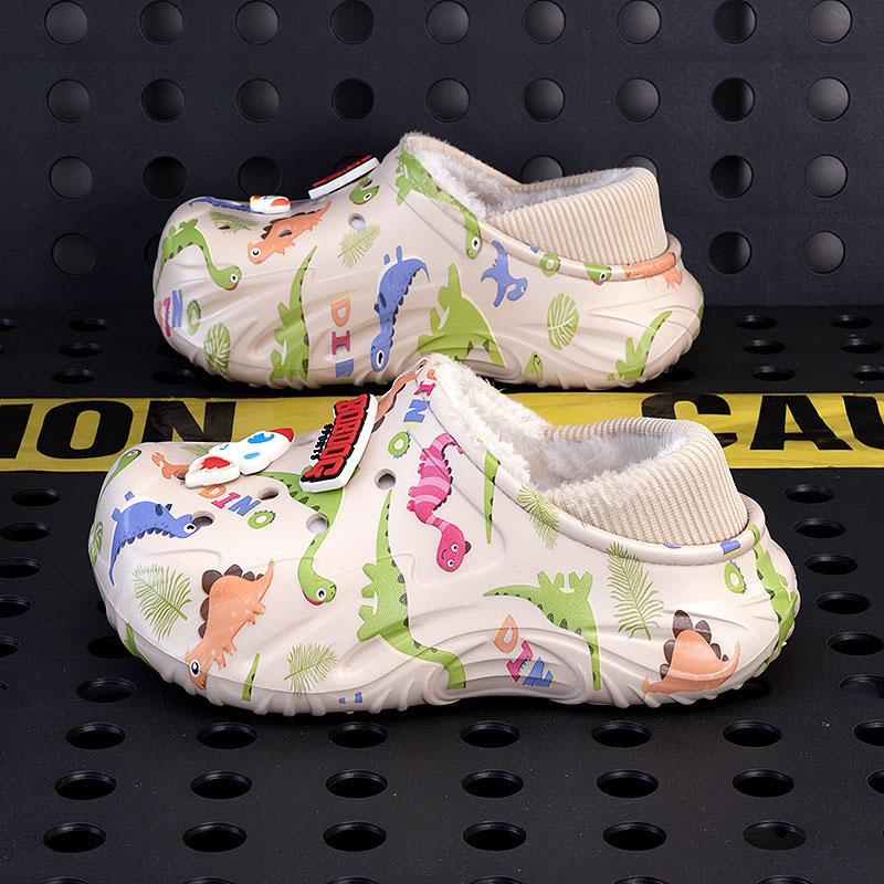 1763523129346977.jpg 雅购特拖鞋