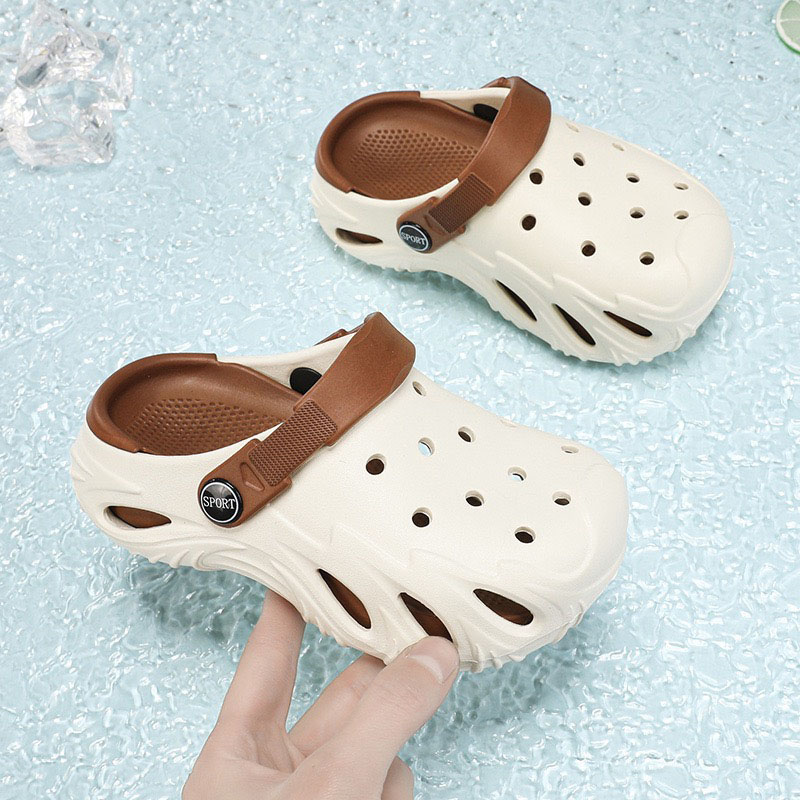 1763523418771353.jpg 雅购特拖鞋