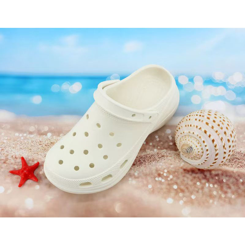 1763532621380939.jpg 雅购特拖鞋