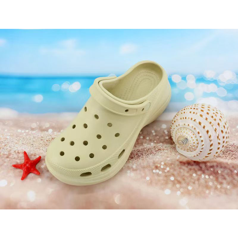 1763532621451047.jpg 雅购特拖鞋