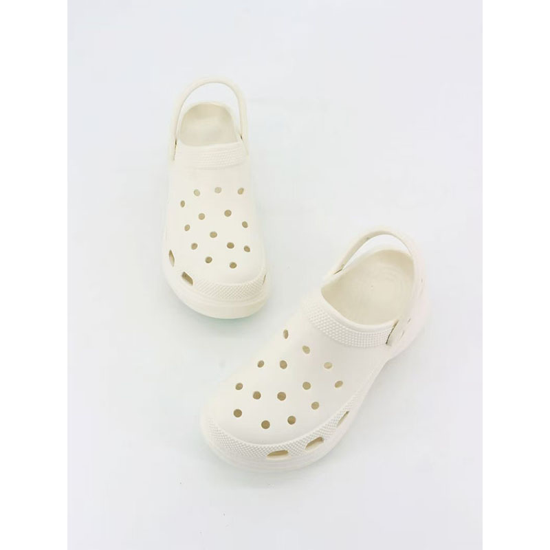 1763532629552409.jpg 雅购特拖鞋