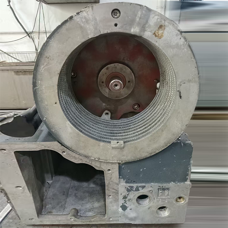 1763532857373112.jpg 氦质谱仪