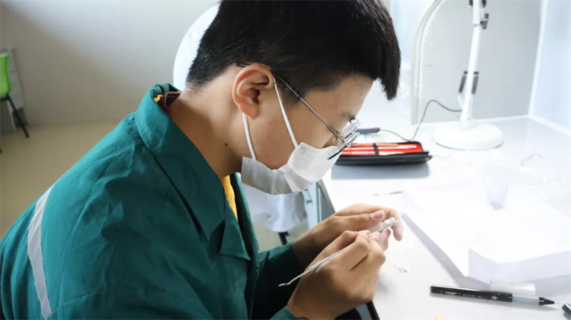 营口渤海卫生学校