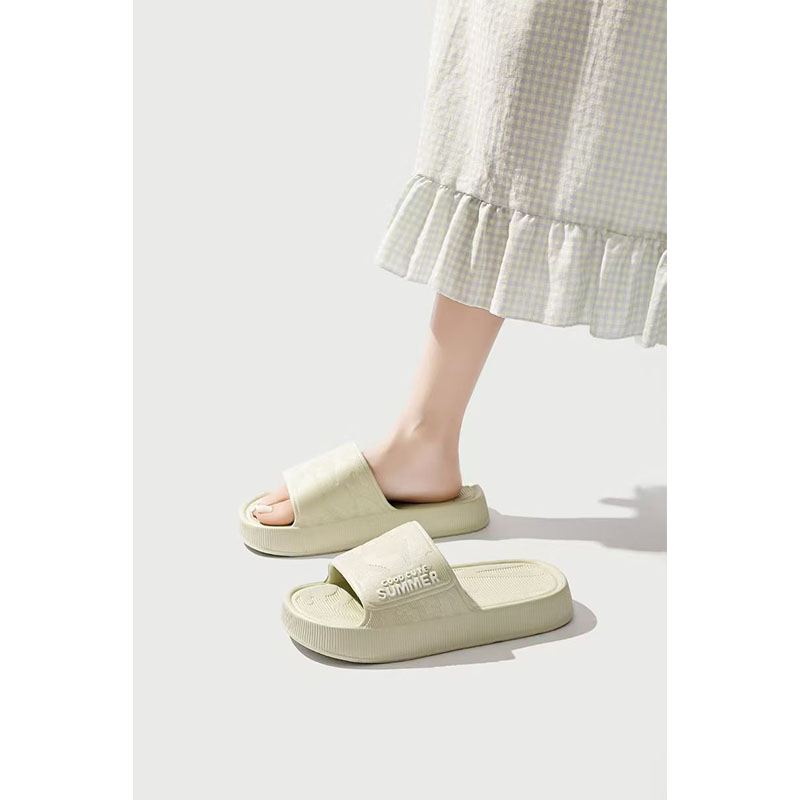 1763610983795794.jpg 雅购特拖鞋