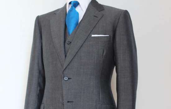 1763953028696446.png 权力装扮:为什么旧金山的每位高管都需要定制西装