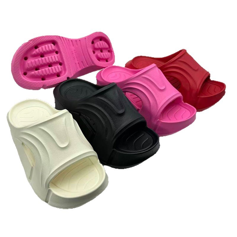 1764208018546531.jpg 雅购特拖鞋