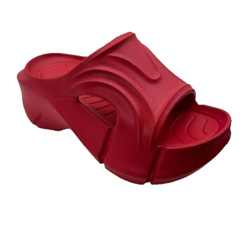 1764208045313137.jpg 雅购特拖鞋