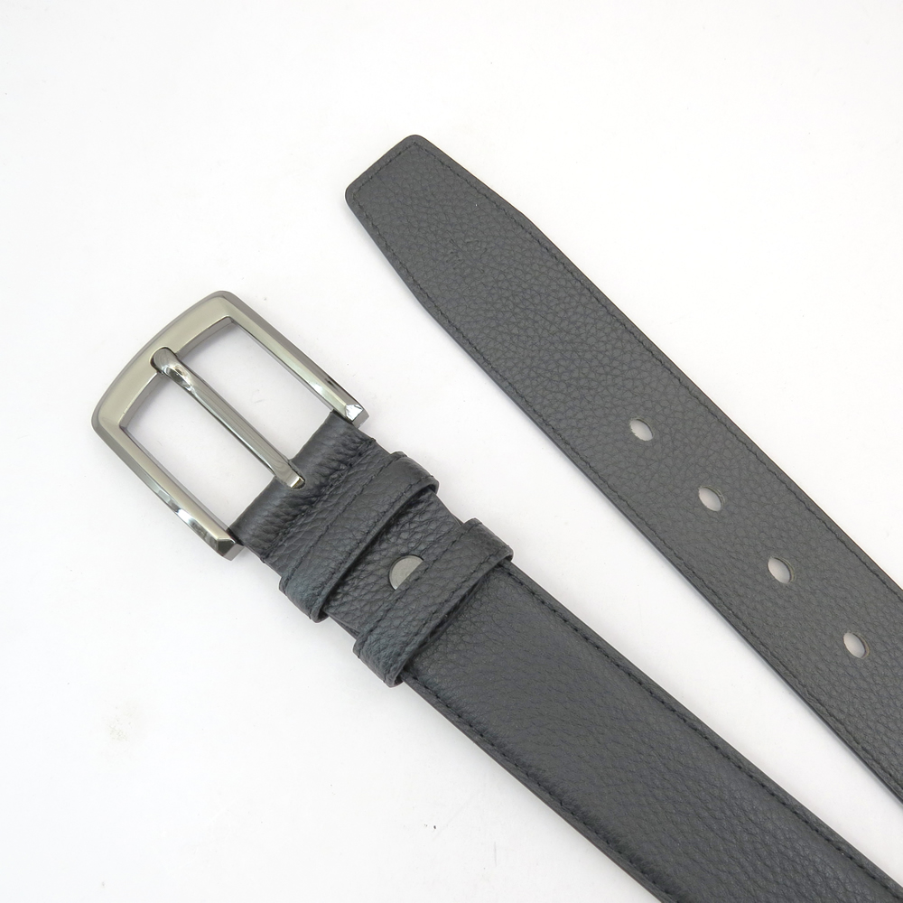 1764213066805247.jpg 实体店