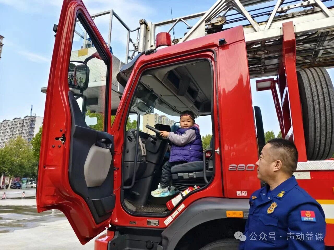 1764239159177947.jpg 听障