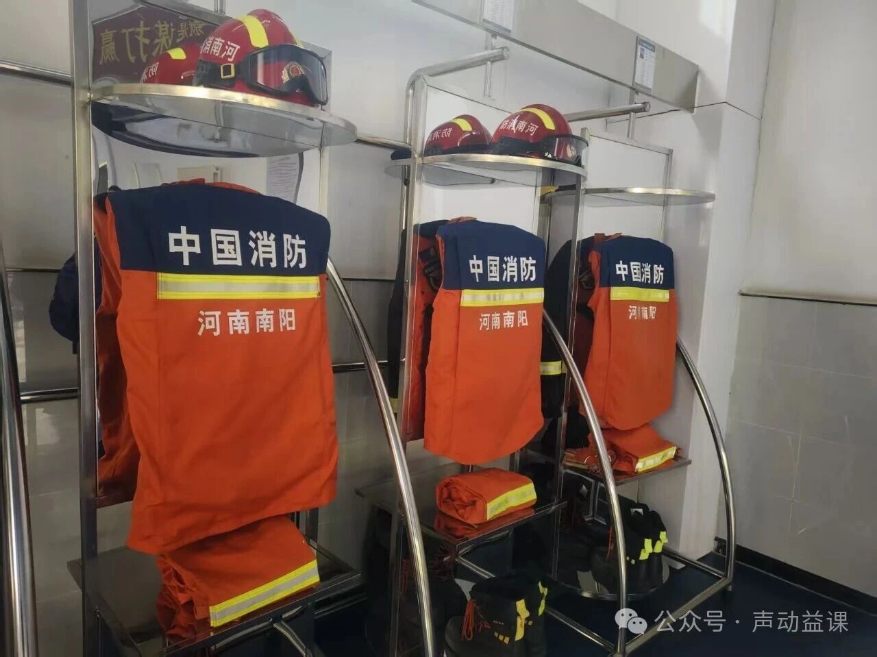 1764239254235388.jpg 听障