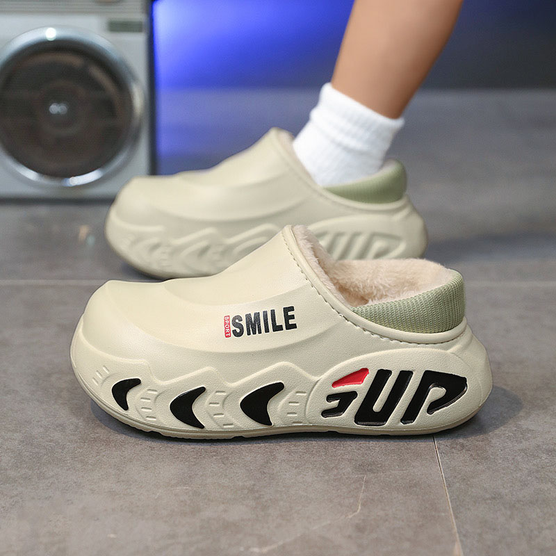 1764297142868405.jpg 雅购特拖鞋