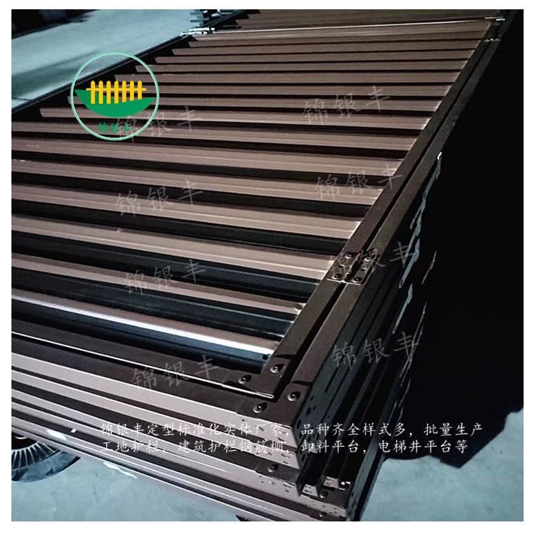 钢质百叶窗.jpg 锌钢百叶窗