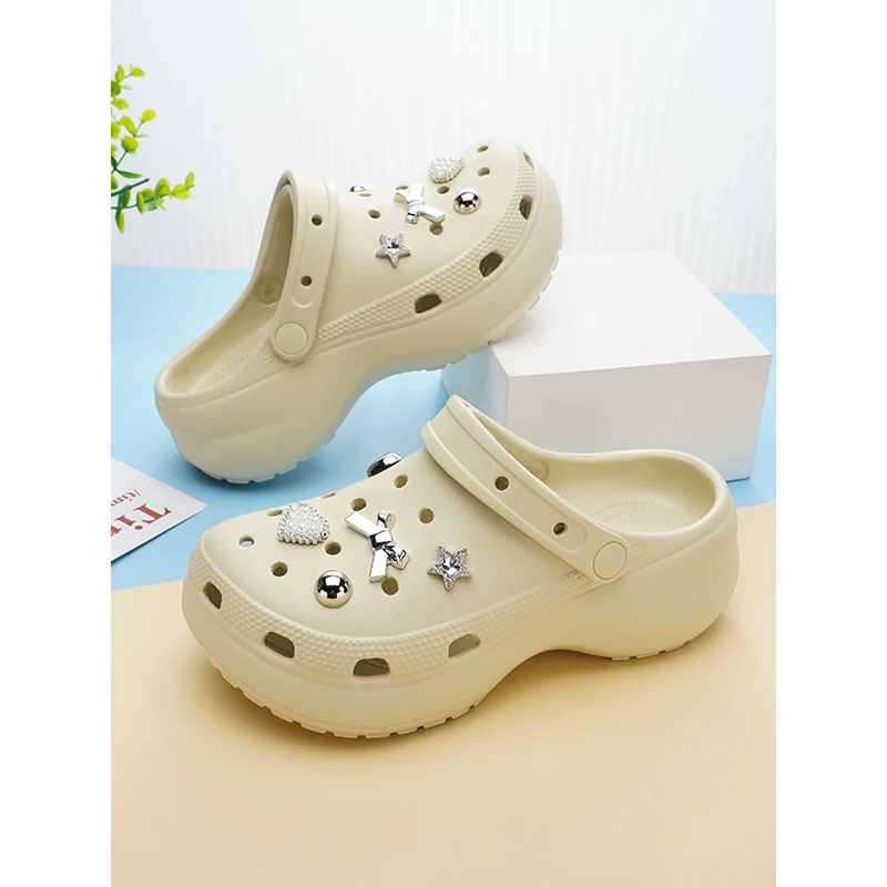 1764380650264792.jpg 雅购特拖鞋