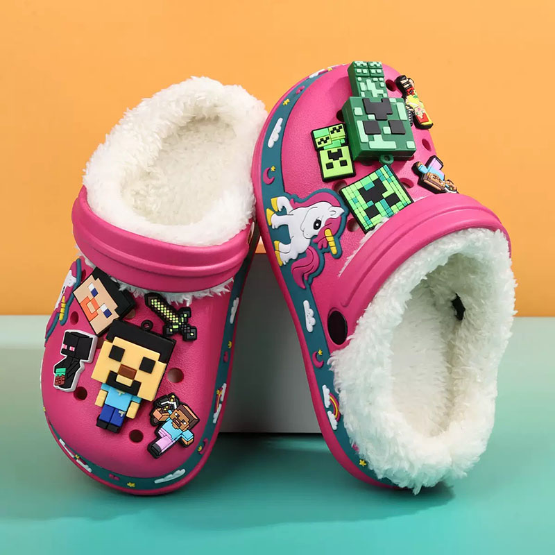 1764382054505067.jpg 雅购特拖鞋