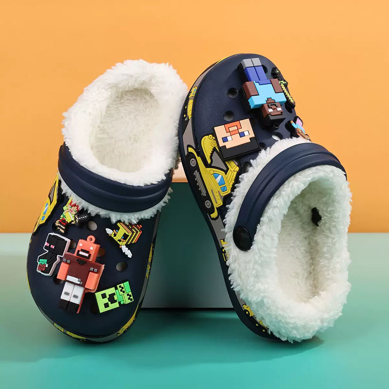 1764382054714071.jpg 雅购特拖鞋