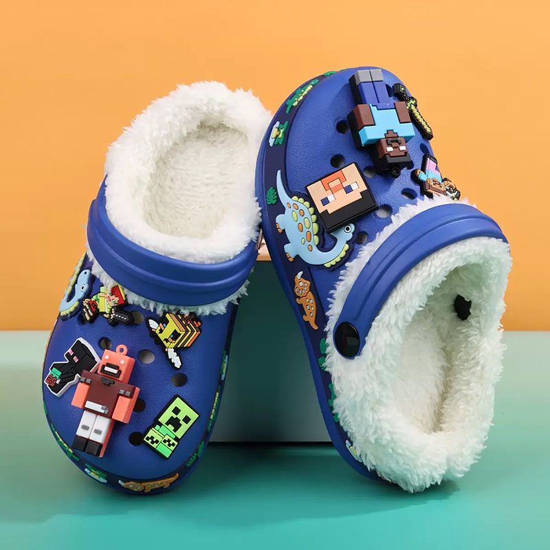 1764382054880320.jpg 雅购特拖鞋