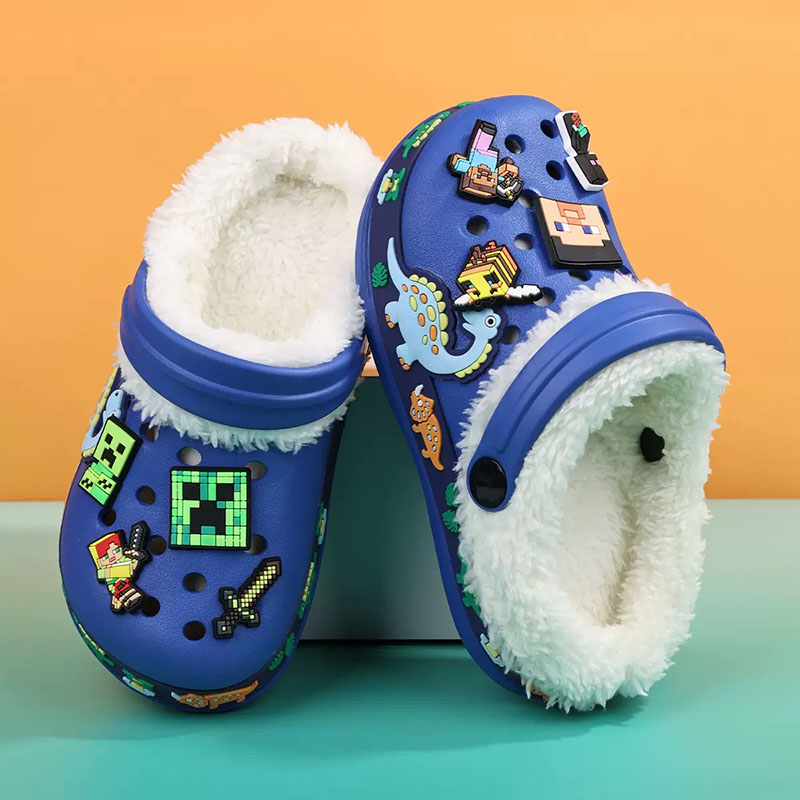 1764382159843746.jpg 雅购特拖鞋