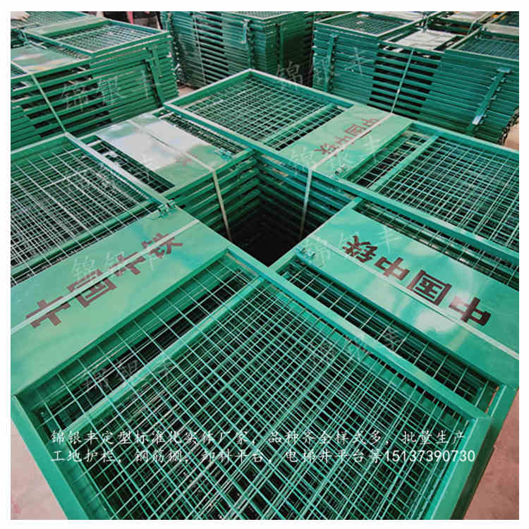 绿色 中铁 工地施工安全门 人货电梯升降电梯门0.jpg 工地楼层施工电梯防护门