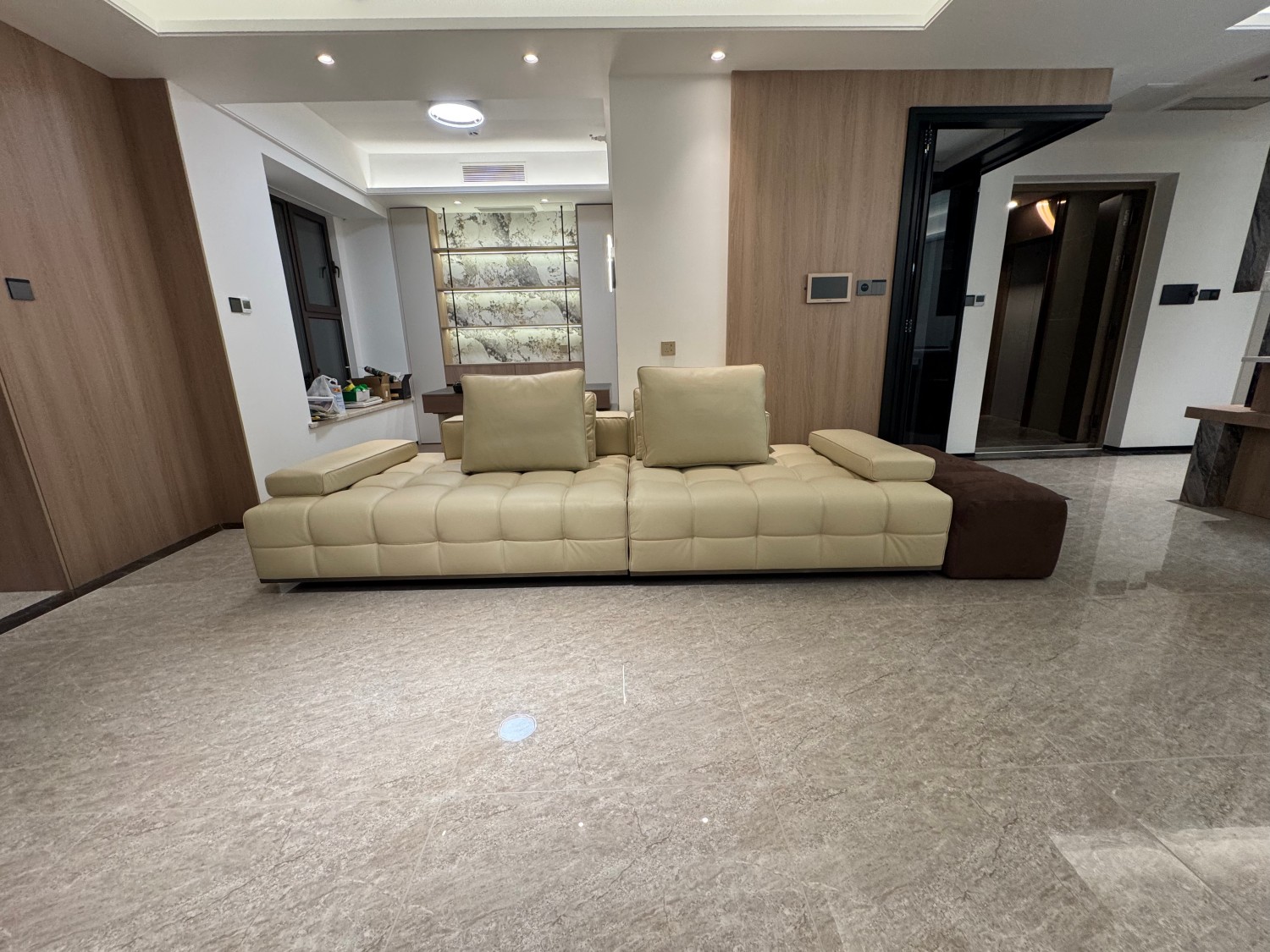 佛山市吉吉菲尚家具有限公司