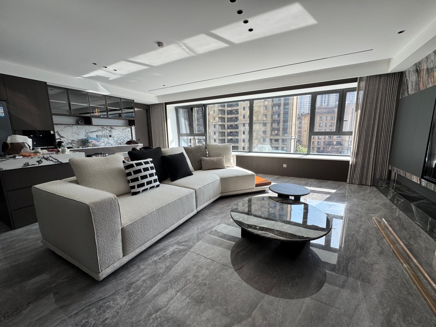 佛山市吉吉菲尚家具有限公司