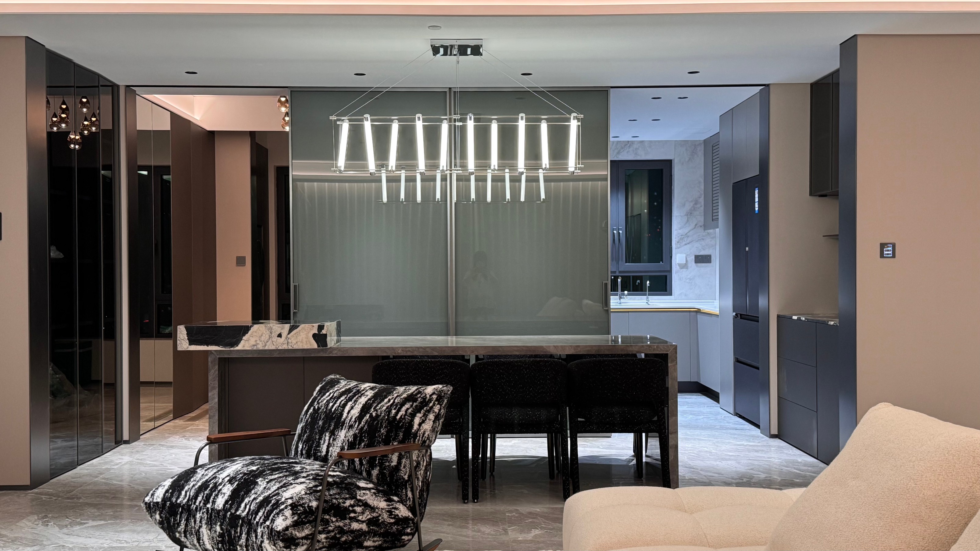 佛山市吉吉菲尚家具有限公司