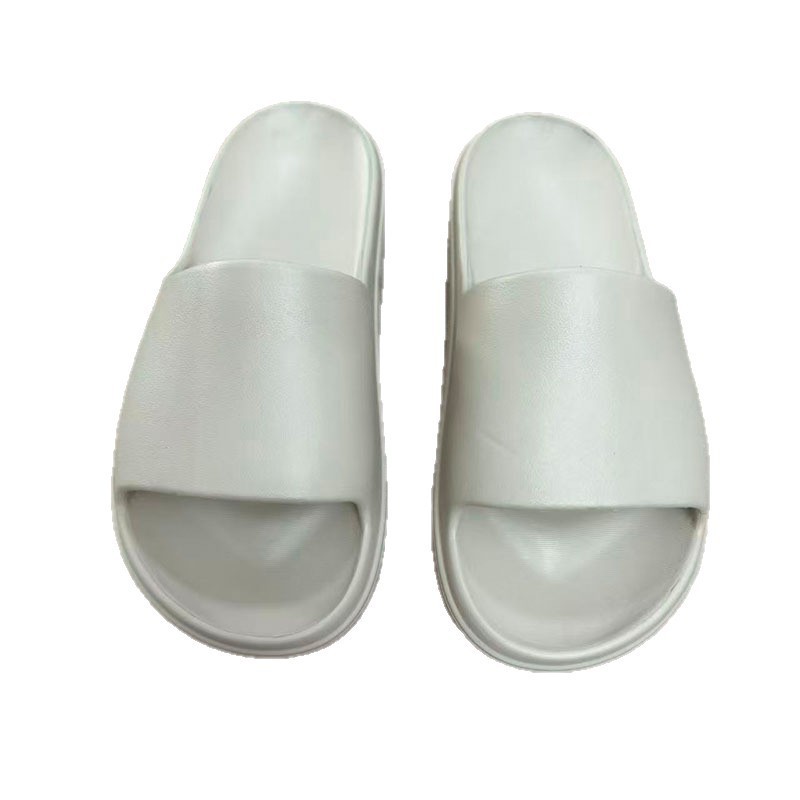 1764569768119087.jpg 雅购特拖鞋