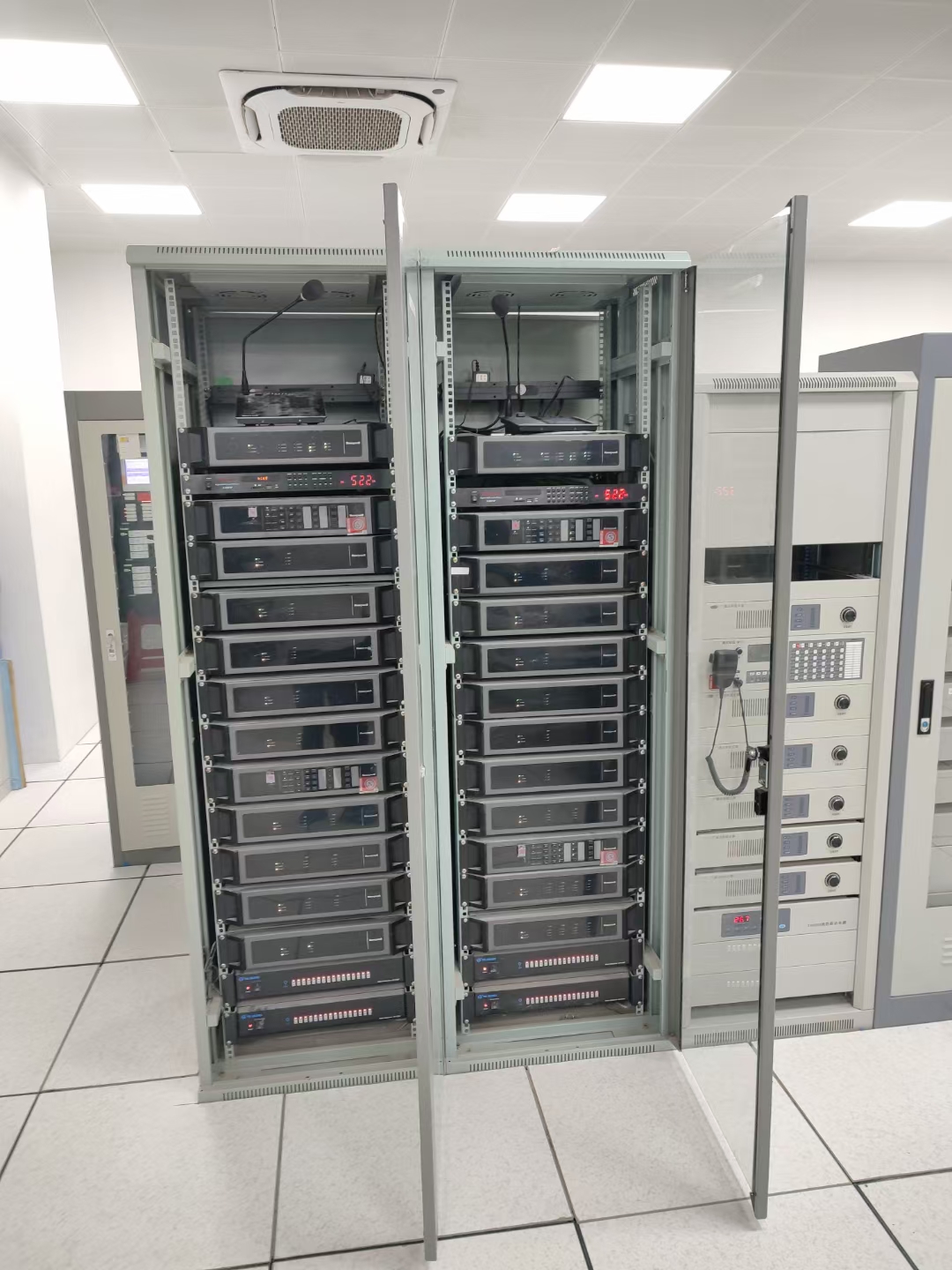 1764601016633802.jpg 霍尼韦尔公共广播