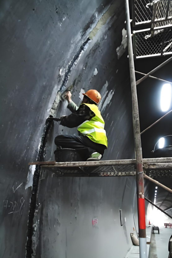 隧道漏水维修