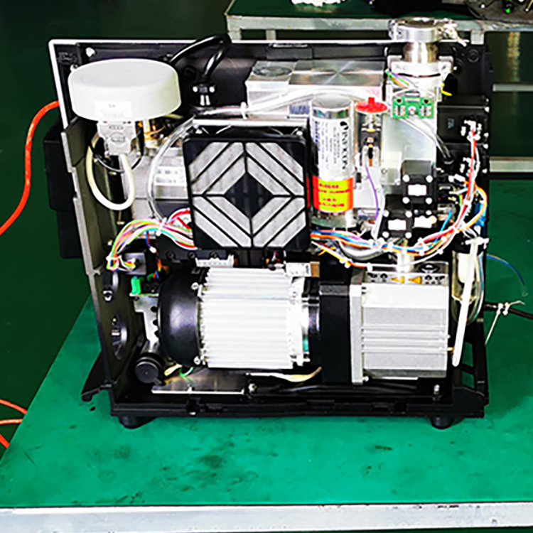 1764645356345004.jpg 莱宝L300检漏仪维修