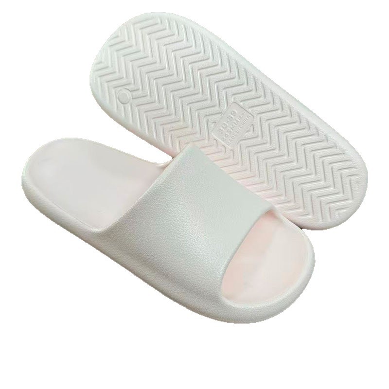 1764660501106120.jpg 雅购特拖鞋