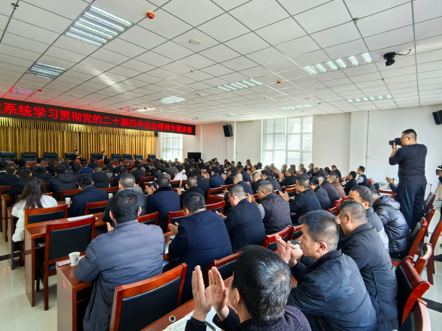 1764677918800818.jpg 陕西培合文化艺术研究院