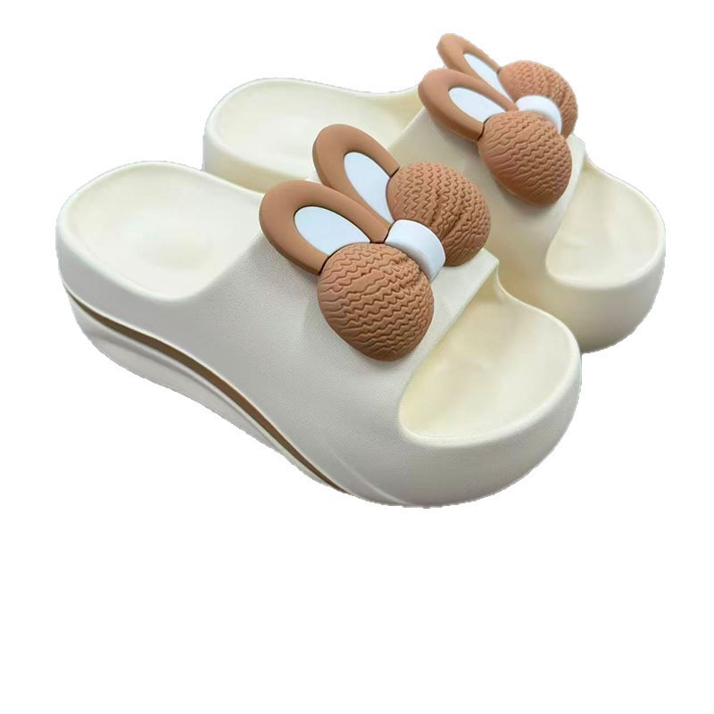 1764842371585981.jpg 雅购特拖鞋