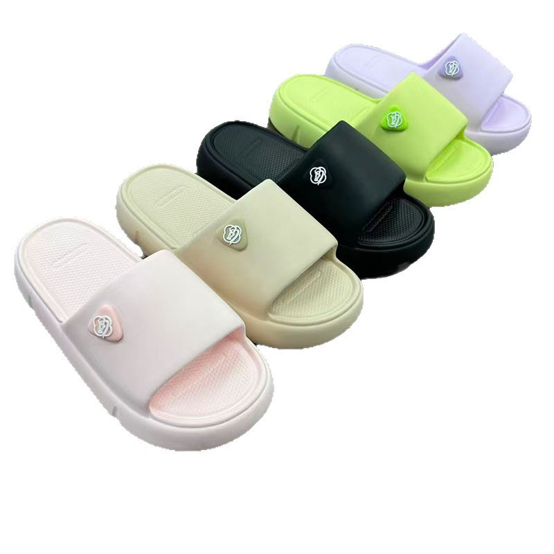 1764894983892804.jpg 雅购特拖鞋