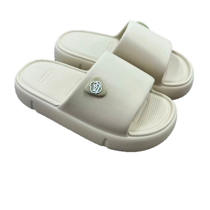 1764894988945593.jpg 雅购特拖鞋