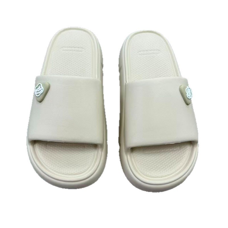 1764894989206050.jpg 雅购特拖鞋