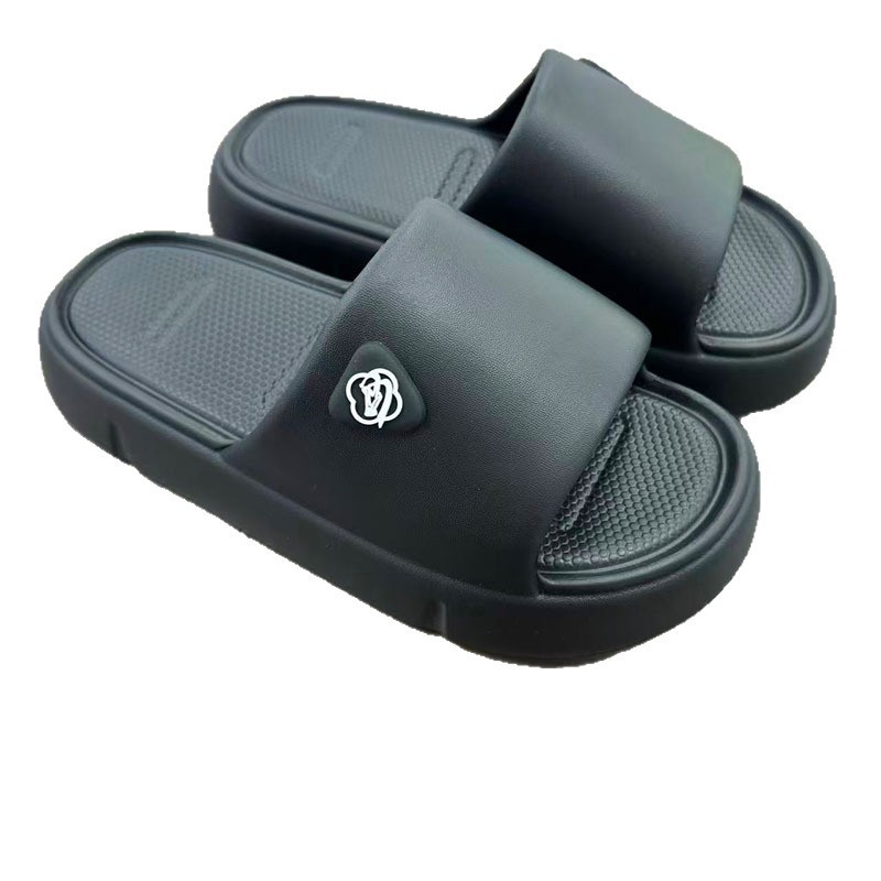 1764895000117284.jpg 雅购特拖鞋