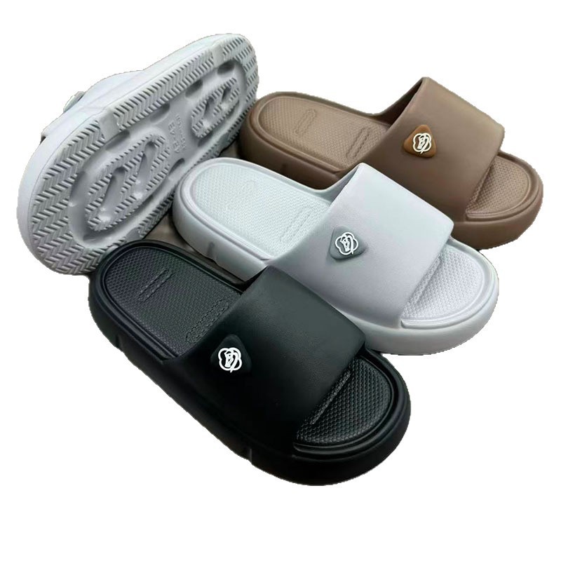 1764895210943533.jpg 雅购特拖鞋