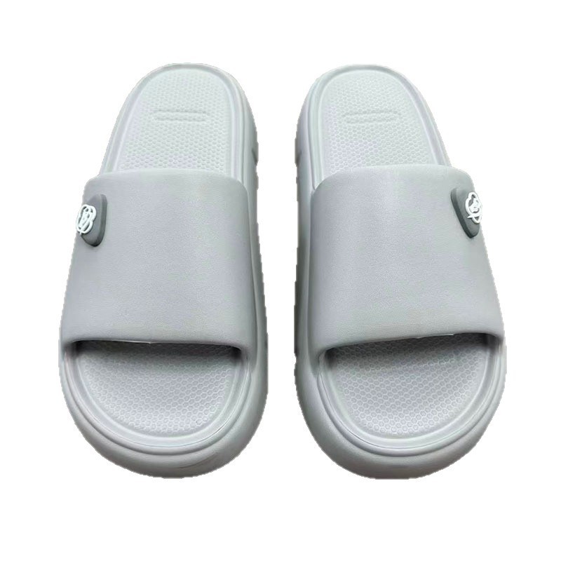 1764895220963876.jpg 雅购特拖鞋