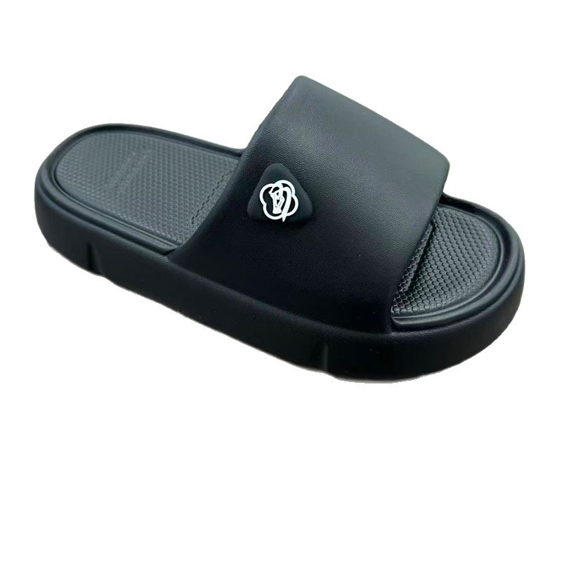 1764895225387025.jpg 雅购特拖鞋